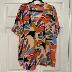 Boutique short sleeve shirt
